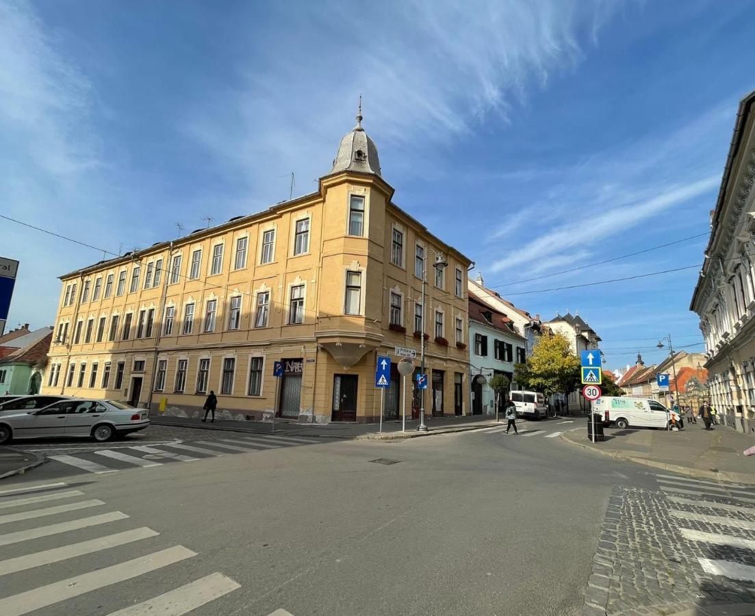 1501 Wergass 18 Apartment Sibiu Bagian luar foto