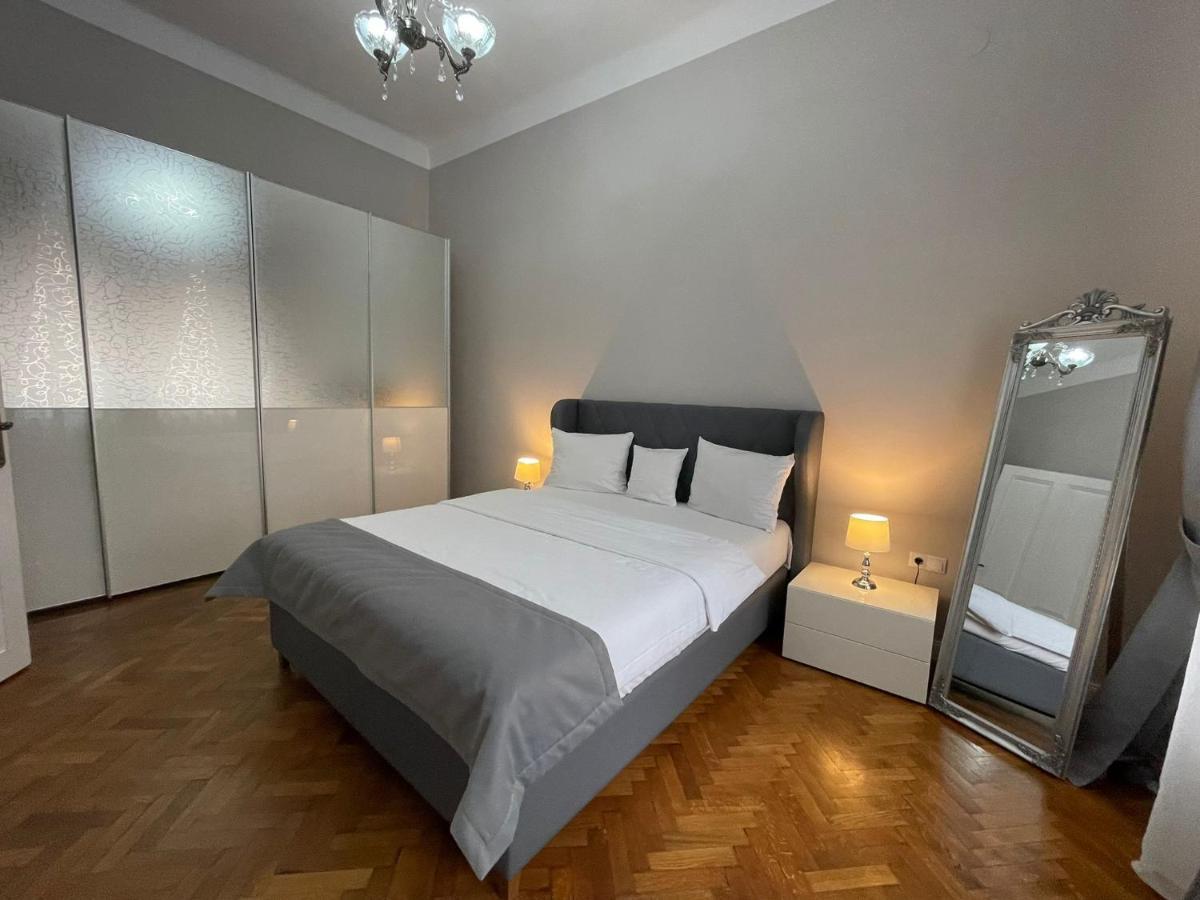 1501 Wergass 18 Apartment Sibiu Bagian luar foto