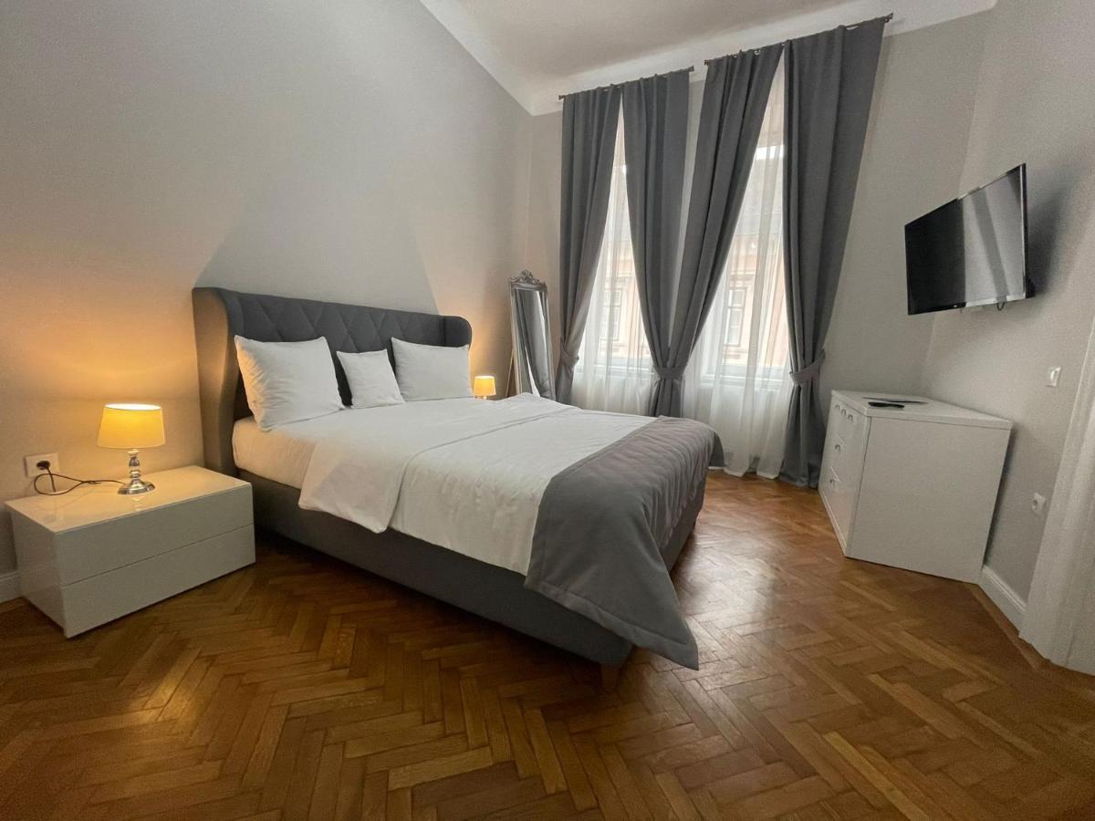 1501 Wergass 18 Apartment Sibiu Bagian luar foto